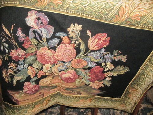 Medium belgian tapestry wall - belgian,